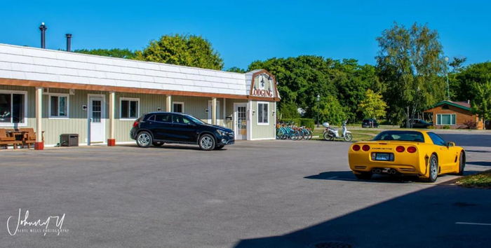 Vindel Motel - Web Listing (newer photo)